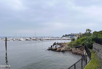 170-190 Schofield St unit 2, Bronx, NY 10464 - photo 5