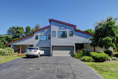 5B Blantyre Rd unit 5B, Lenox, MA 01240 - photo 3