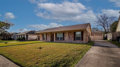 10411 Sagebriar Dr, Houston, TX 77089 - photo 3