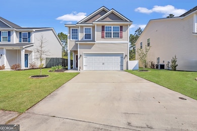 572 Brightleaf Cir, Hinesville, GA 31313 - photo 2