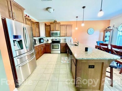 807 Jacobus Ct, Statesville, NC 28625 - photo 6