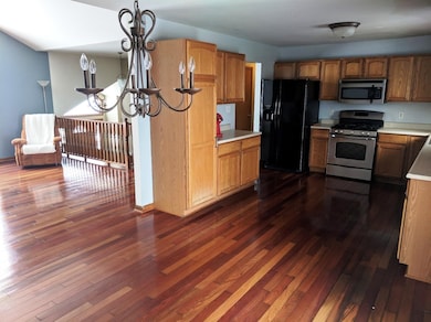 1531 Oak Leaf Dr, Crown Point, IN 46307 - photo 7