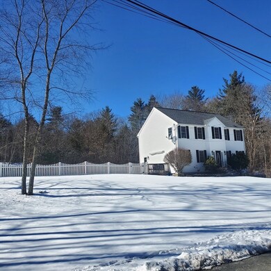 33 Westview Dr, Oxford, MA 01540 - photo 2