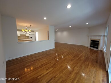 30 Hickory Ln unit 30, Little Silver, NJ 07739 - photo 4