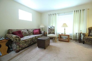 808 Norfolk Ave, Westchester, IL 60154 - photo 3