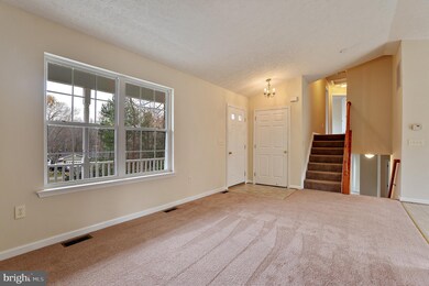 9614 Cortland Ln, Dunkirk, MD 20754 - photo 2