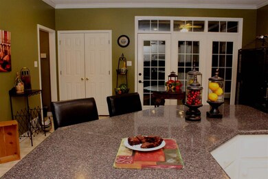 Can accomadate a breakfast area AND sitting room.