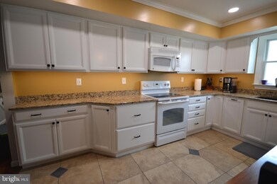 3228 Roxbury Rd, Hatfield, PA 19440 - photo 6