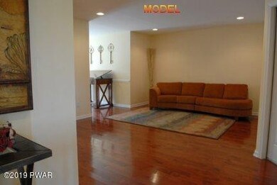 609 Macintosh Way, Matamoras, PA 18336 - photo 6