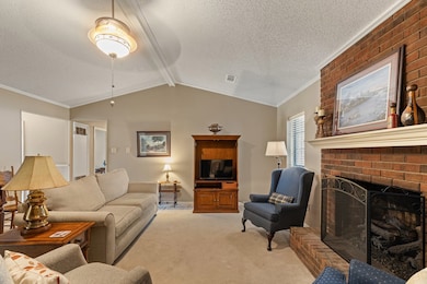 302 Georgetown Dr, West Memphis, AR 72301 - photo 4