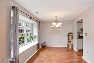 07-Dining Room
