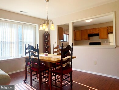 107 Deep Hollow Cir, Columbus, NJ 08022 - photo 7