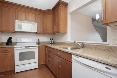 7 River Rd UNIT 308 Cos Cob CT-print-012