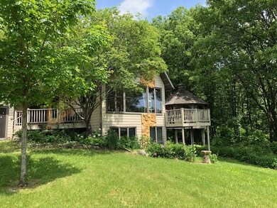 4747 Tyler St, Oregon, WI 53575 - photo 3