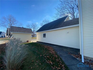 308 Middle St, Archbold, OH 43502 - photo 5
