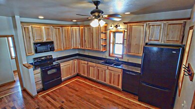 Kitchen 2 113 Field Street