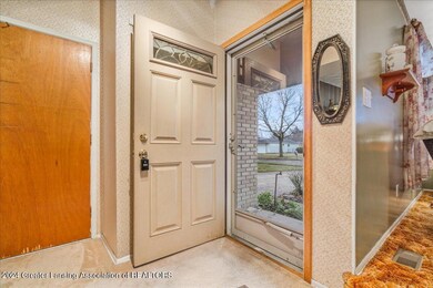 Entry way