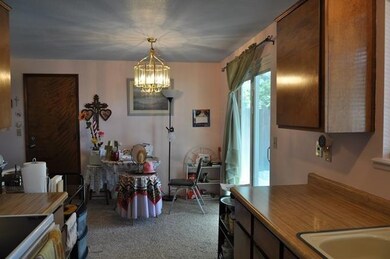 636 SW Sunwood Way, Grants Pass, OR 97526 - photo 5