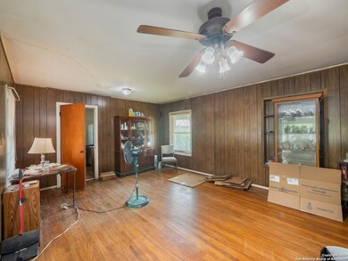 506 Bonair Dr, San Antonio, TX 78222 - photo 2