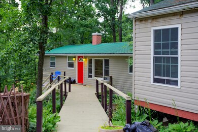 207 Cunning Fox Rd, Harpers Ferry, WV 25425 - photo 6