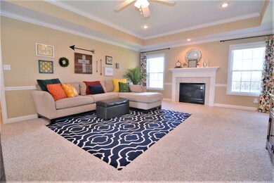 216 Westbriar Blvd, Newburgh, IN 47630 - photo 6