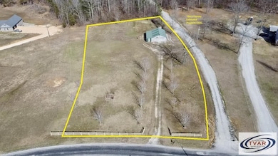 320 S Point Dr, Camden, TN 38320 - photo 2