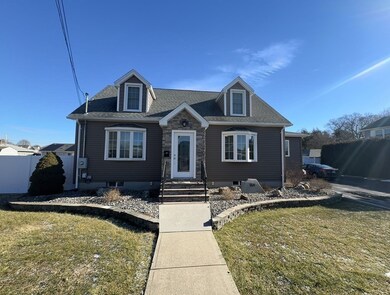 164 Prospect St, Ludlow, MA 01056 - photo 2