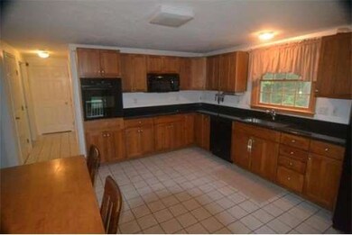 19 Canterbury Rd, Stow, MA 01775 - photo 5