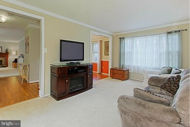 12404 Melmark Ct, Reston, VA 20191 - photo 2