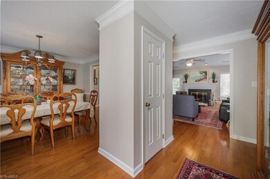 312 Quarterpath Ln, Jamestown, NC 27282 - photo 7