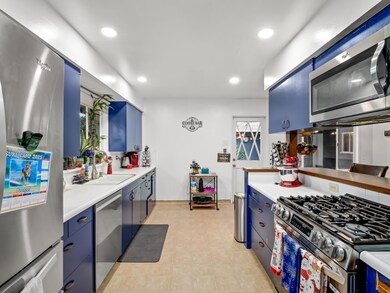 4923 E Grant Ave, Fresno, CA 93727 - photo 7