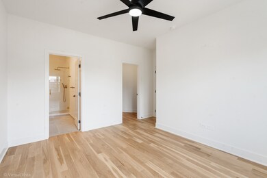 1530 W 18th Place unit 2, Chicago, IL 60608 - photo 7