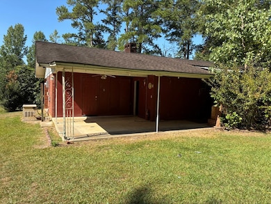 11 Welborn Rd, Laurel, MS 39443 - photo 5