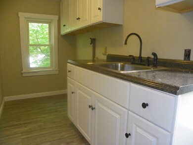 322 Ashburnham St, Fitchburg, MA 01420 - photo 7