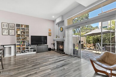 2120 Los Feliz Dr, Thousand Oaks, CA 91362 - photo 7