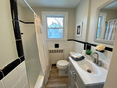 Updated Tile Full Bath