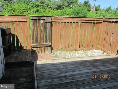 22366 Stablehouse Dr, Sterling, VA 20164 - photo 7