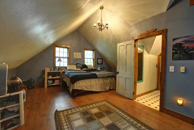 328 N Howard St, Greentown, IN 46936 - photo 4