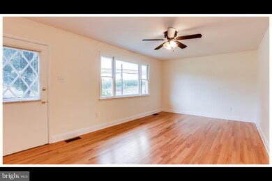 247 Obrecht Rd, Sykesville, MD 21784 - photo 7