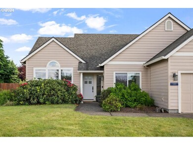 581 SE 9th Ave, Canby, OR 97013 - photo 5