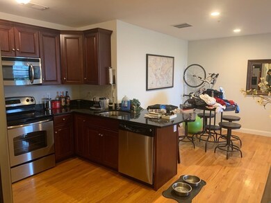 100 Fellsway W unit 304, Somerville, MA 02145 - photo 5