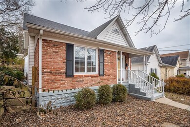 302 N Mulberry St, Corydon, IN 47112 - photo 2