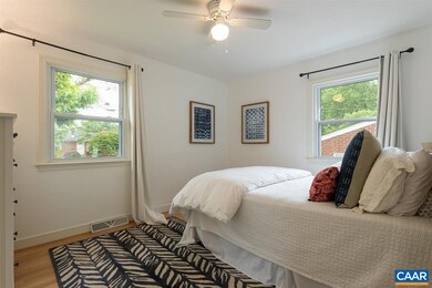 1246 Holmes Ave, Charlottesville, VA 22901 - photo 7