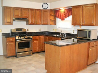 10908 Potomac St, Glenn Dale, MD 20769 - photo 6