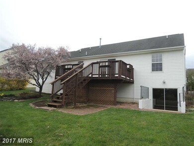 258 Hook Dr, Martinsburg, WV 25405 - photo 5