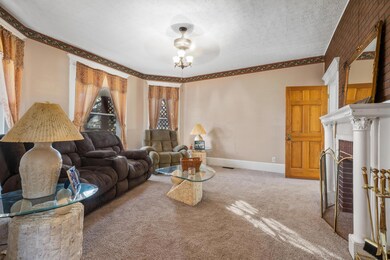 637 E Mulberry St, Lancaster, OH 43130 - photo 5