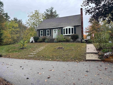 39 Prescott Rd, Raymond, NH 03077 - photo 2