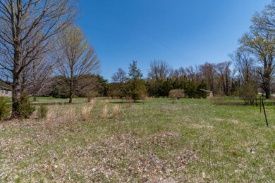 Vacant Lot Red Arrow-3
