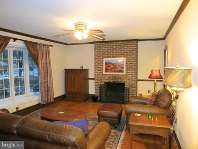 217 Edridge Way, Catonsville, MD 21228 - photo 3