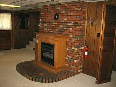 72 Oak St, Homer City, PA 15748 - photo 3